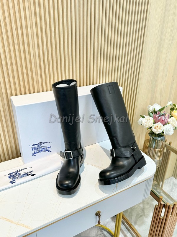 Burberry Boots Woman