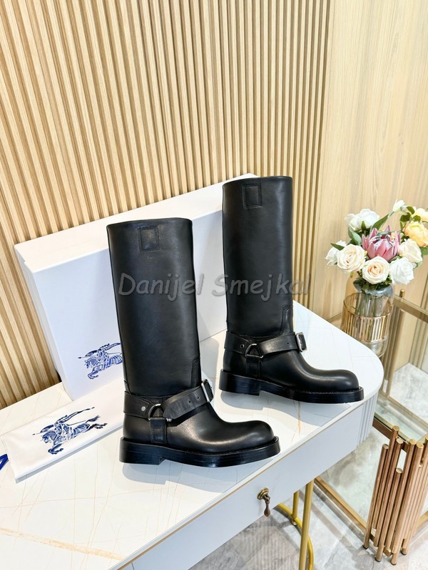 Burberry Boots Woman