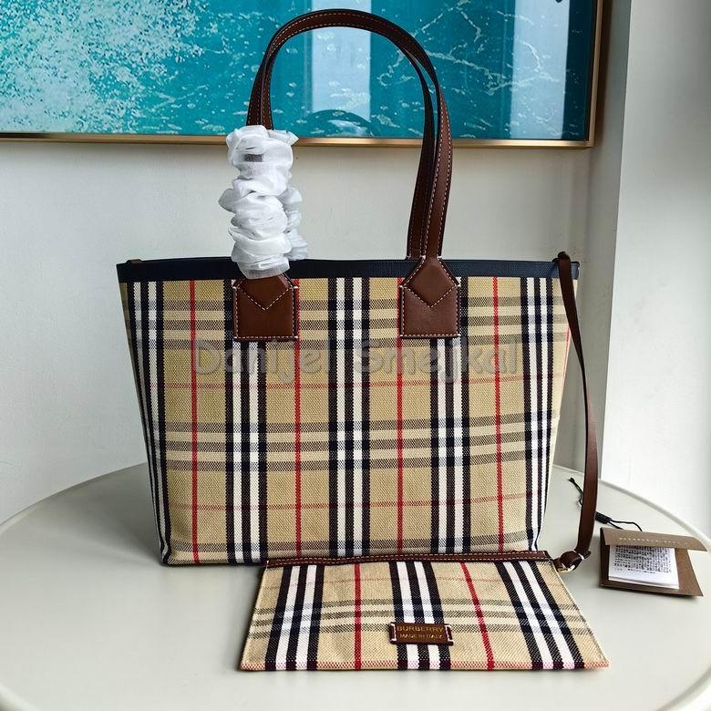 Burberry Shopping Bag 