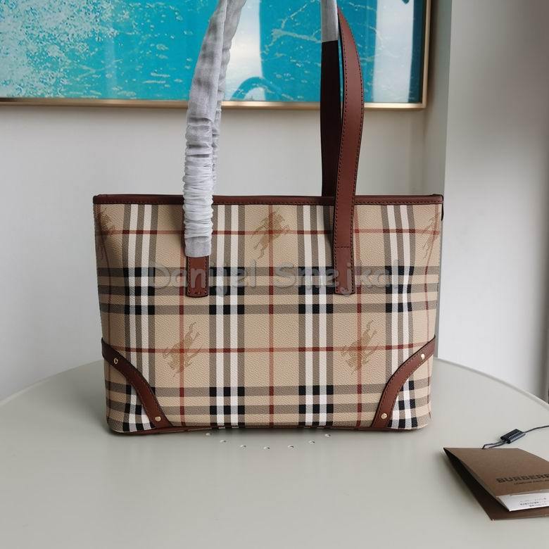 Burberry Shopping Bag 