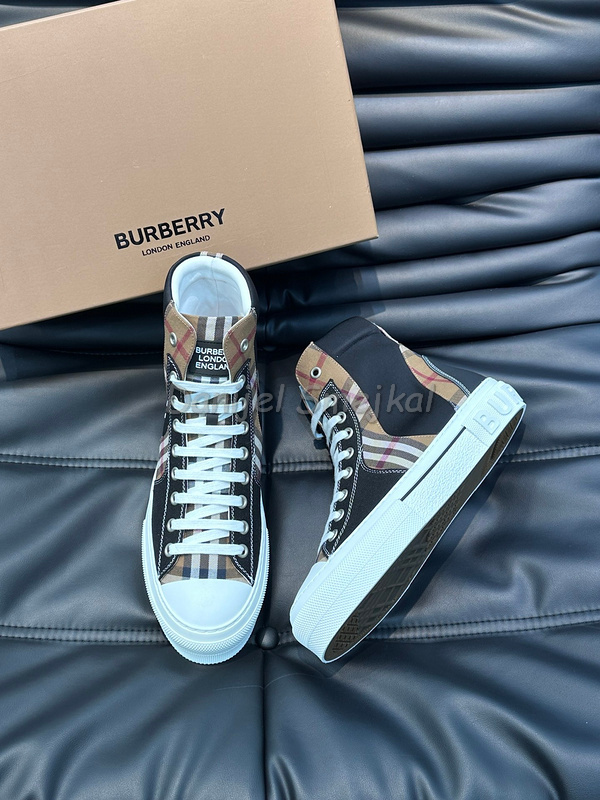 Burberry Sneaker Boot