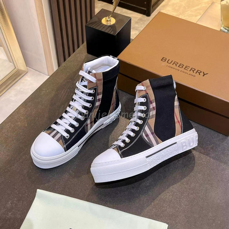 Burberry Sneaker Boot