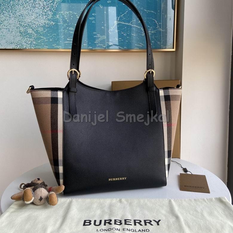 Burberry Tote Bag 