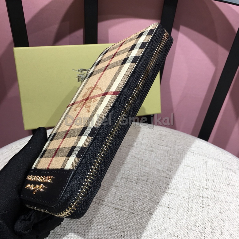 Burberry Wallet