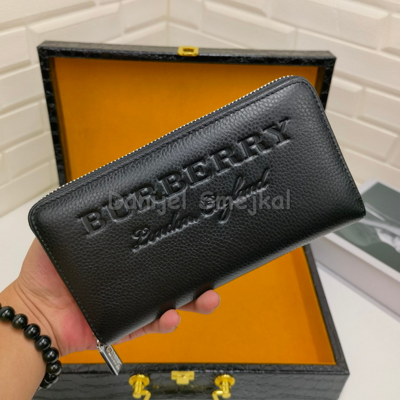 Burberry Wallet 