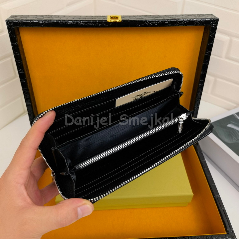 Burberry Wallet 