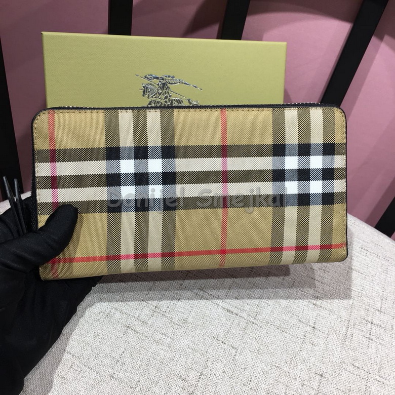 Burberry Wallet 