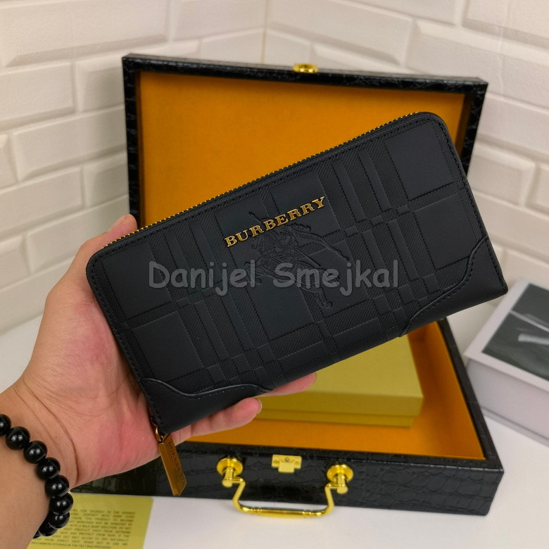 Burberry Wallet 