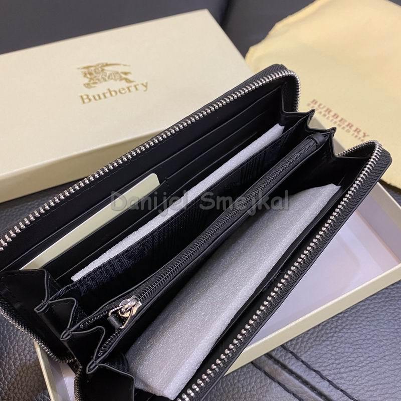 Burberry Wallet 