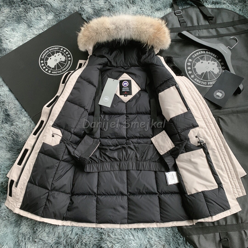 Canada Goose Daunenjacke Damen