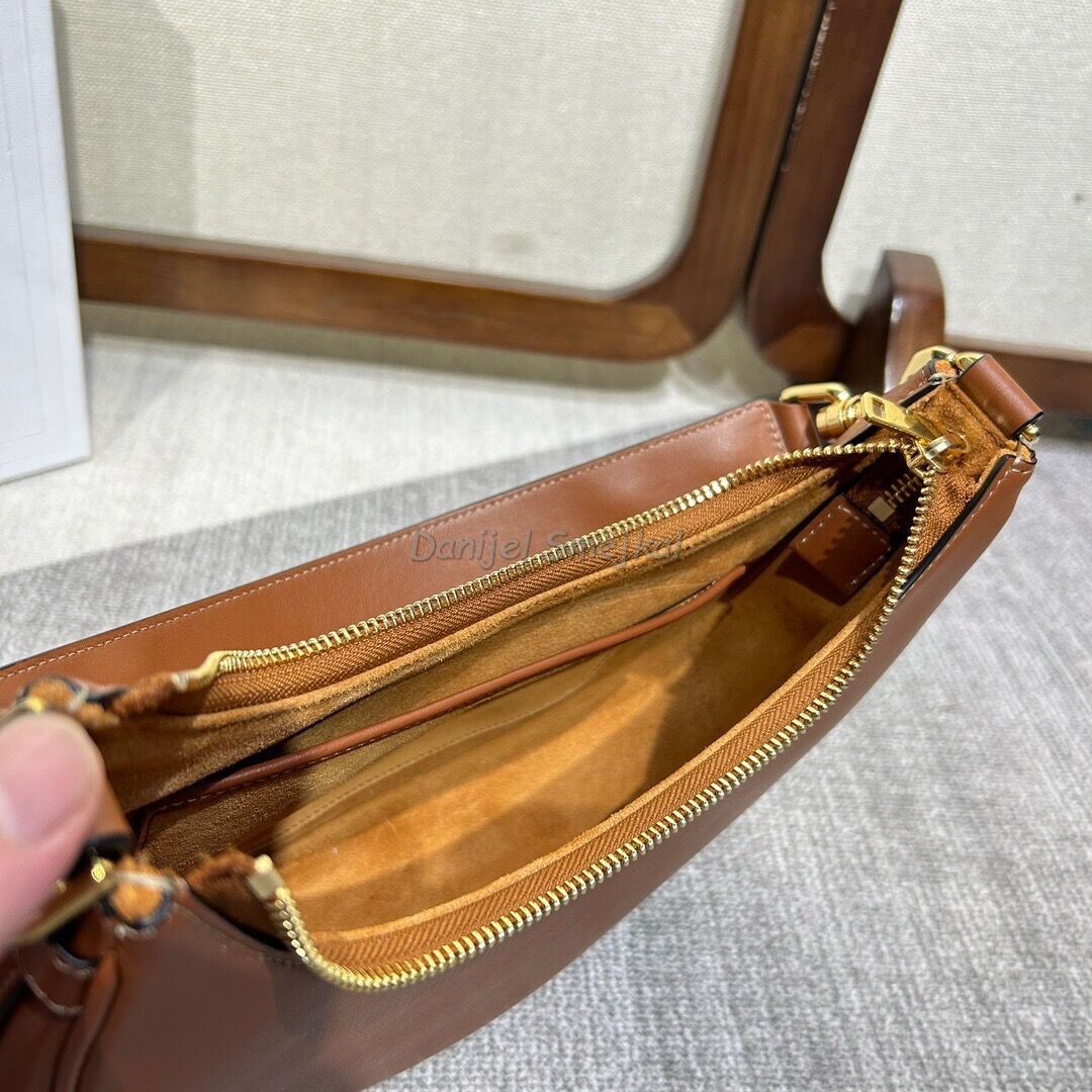 Celine Medium Ava 24.5cm