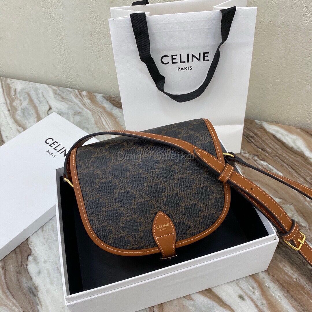 Celine Medium Folco 18.5cm