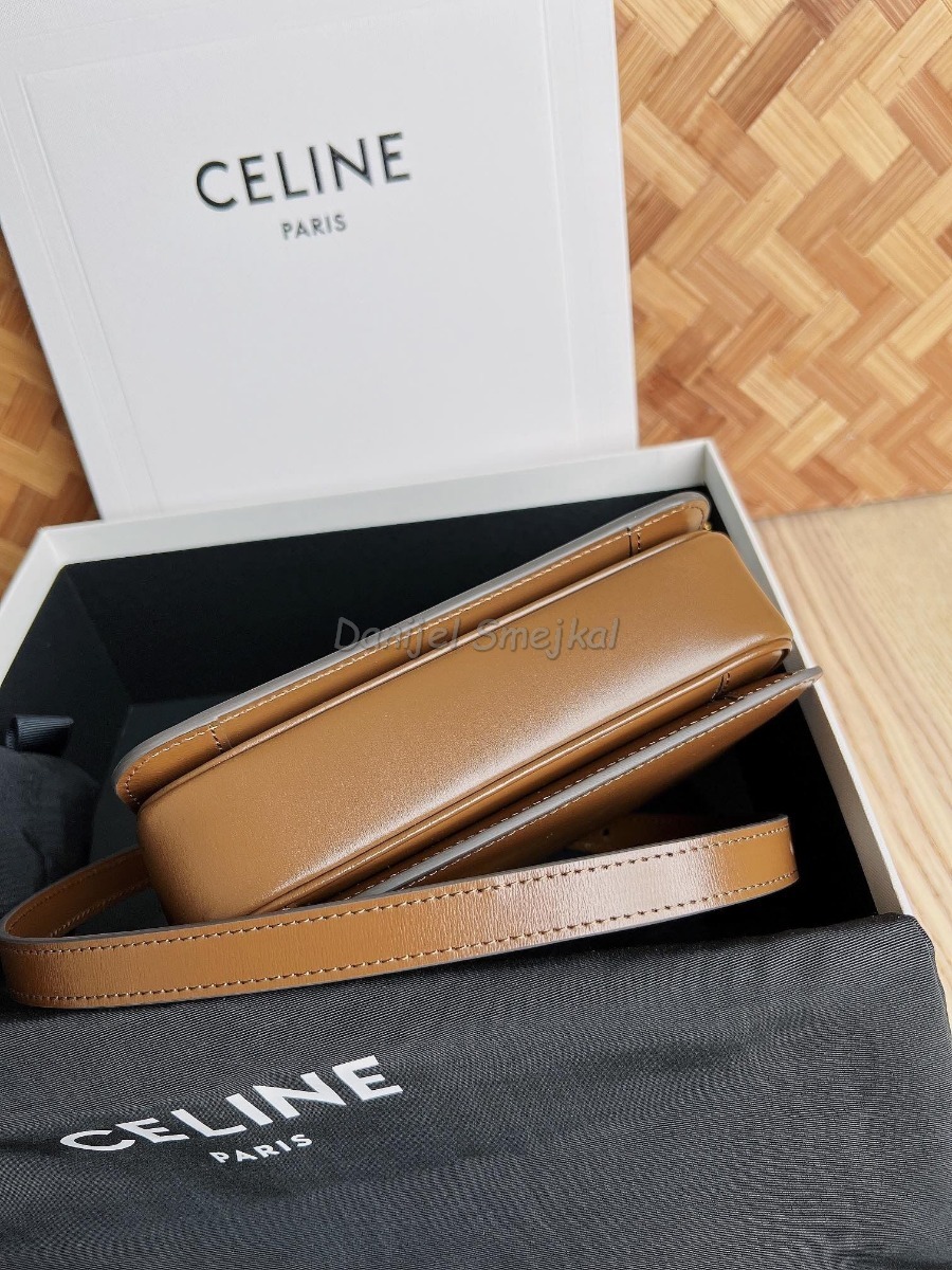 Celine Teen Triomphe 18.5cm