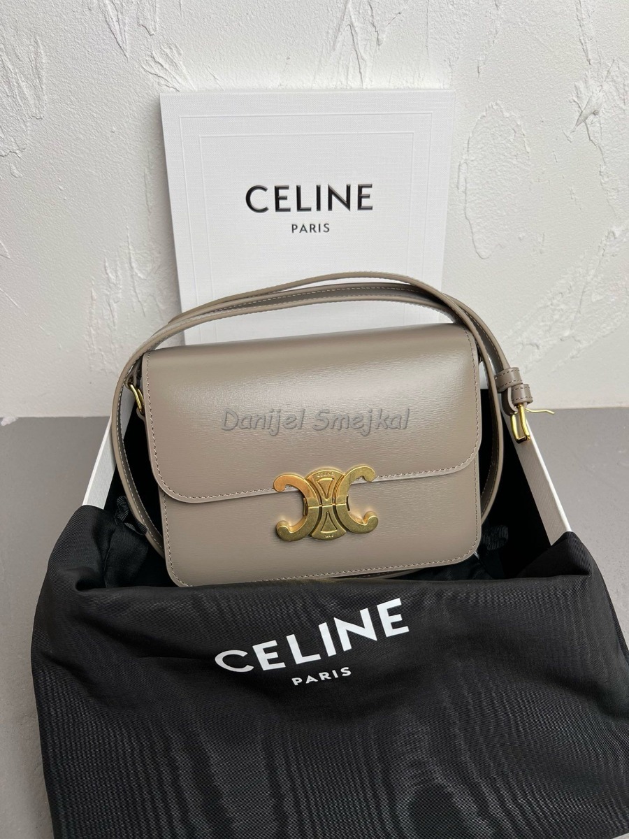 Celine Teen Triomphe 18.5cm