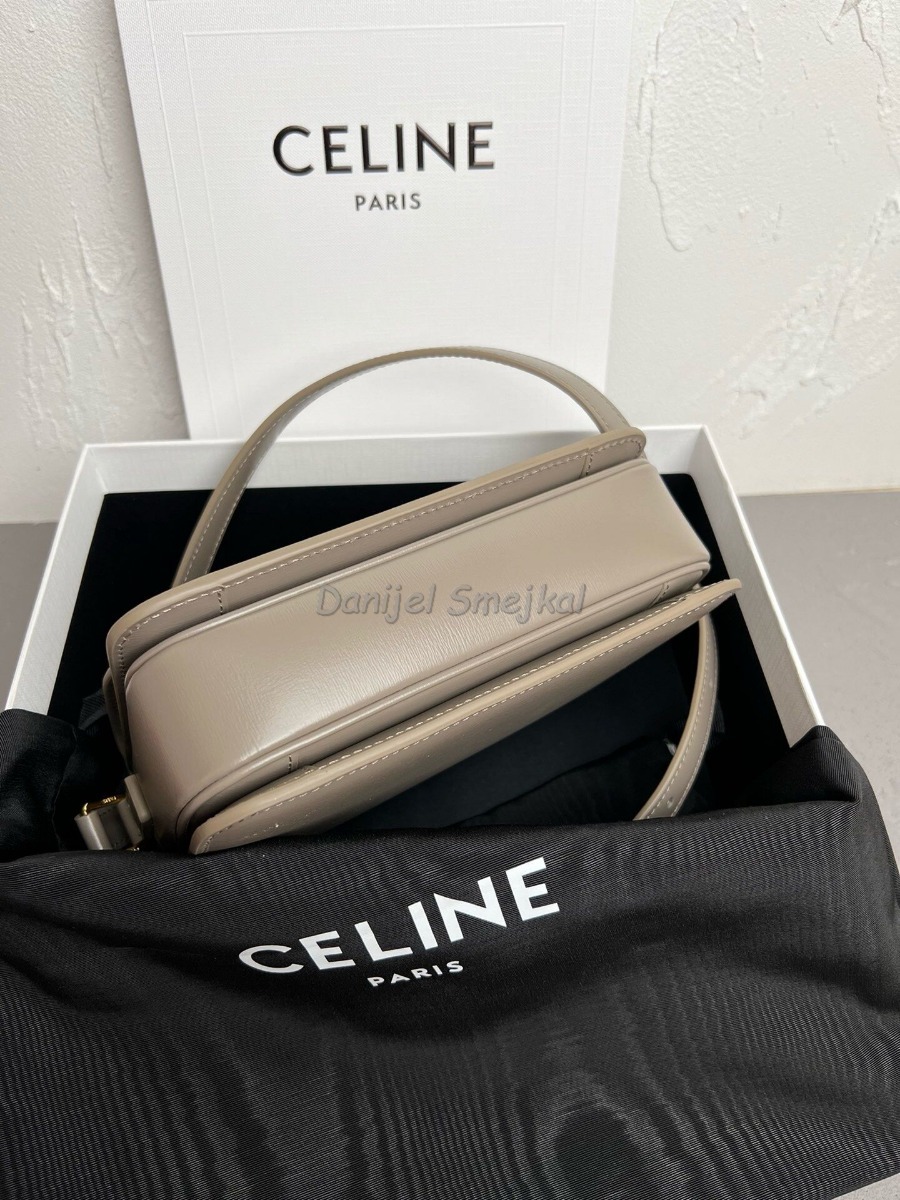 Celine Teen Triomphe 18.5cm