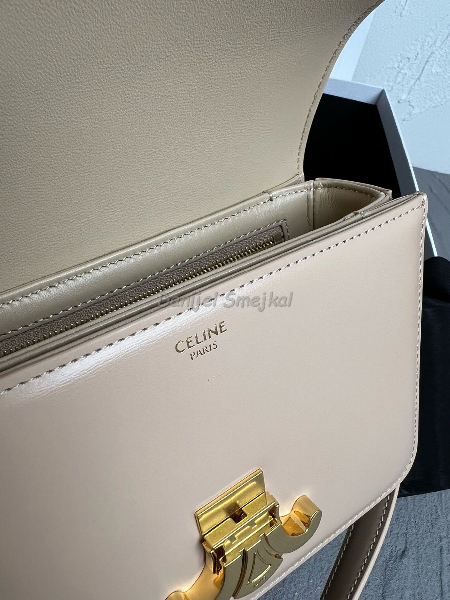 Celine Teen Triomphe 18.5cm