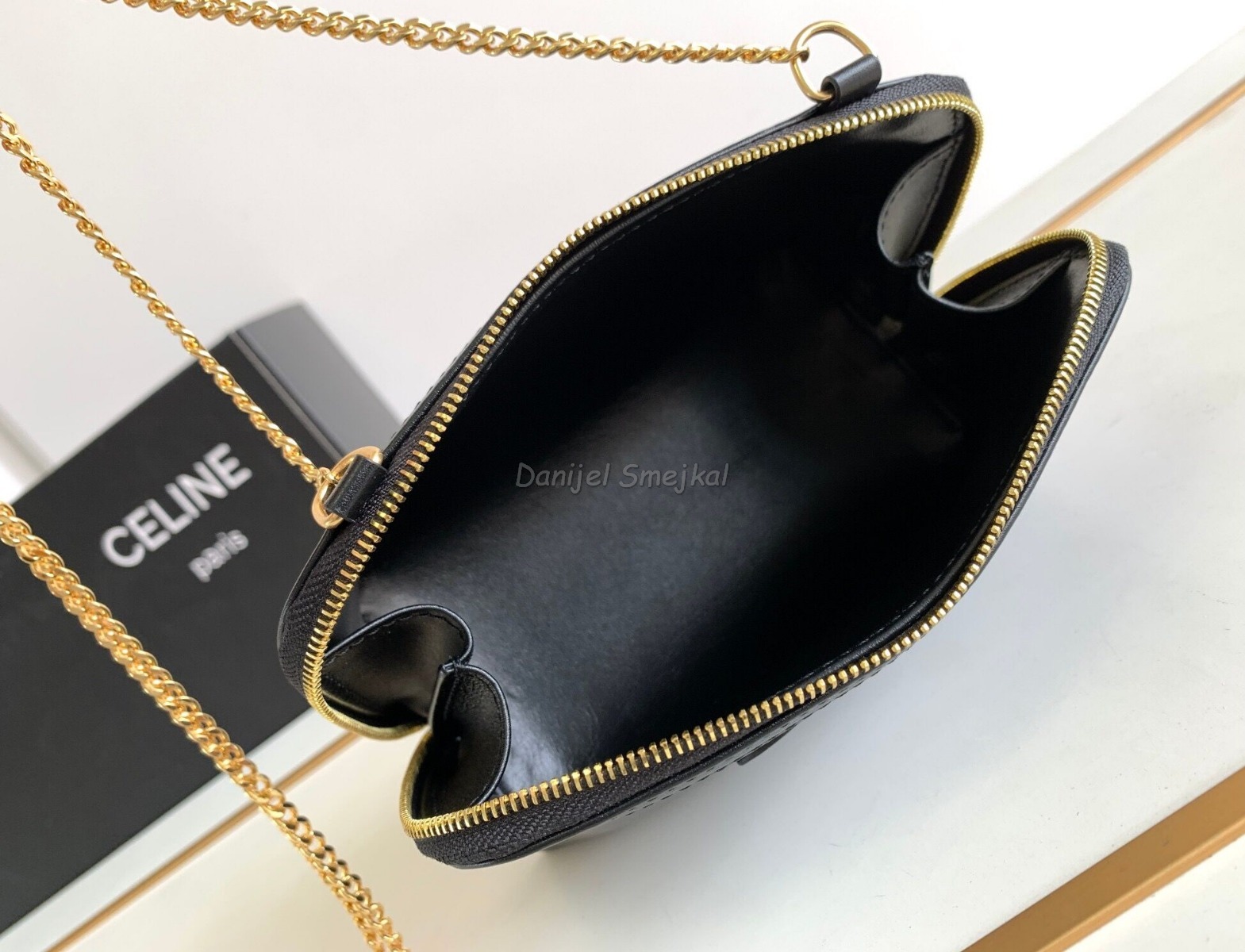 Celine Triophme Cuir Clutch on 16cm