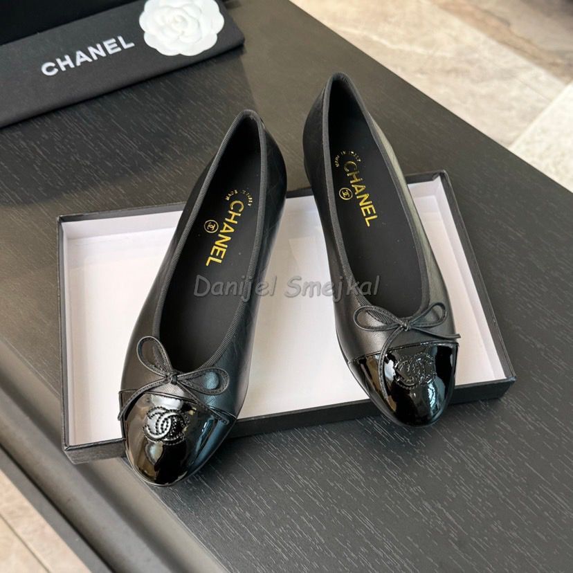 Chanel Ballerinas