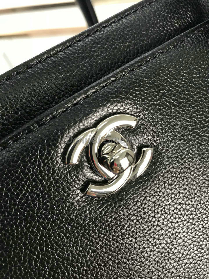 Chanel Handbag 35cm