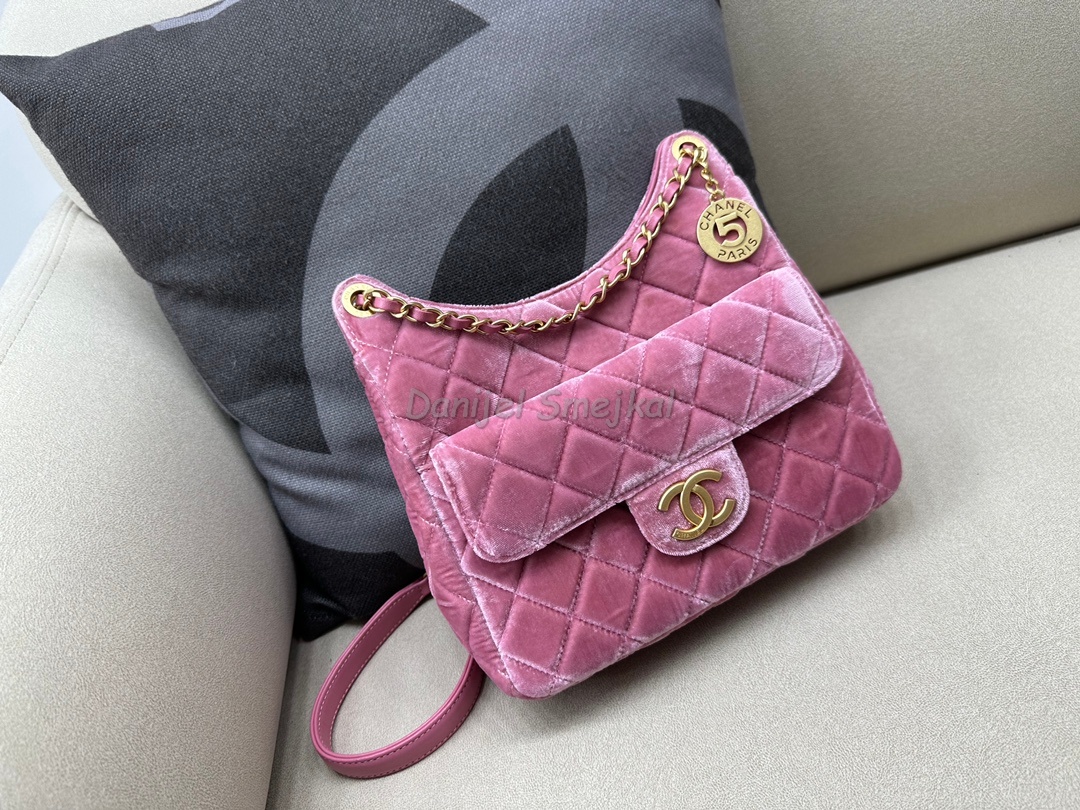 Chanel Hobo Handbag 22.5cm