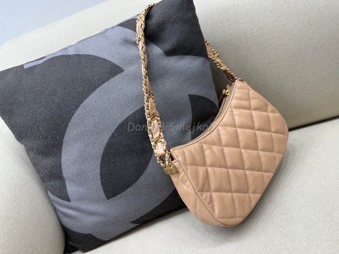 Chanel Hobo Handbag 23.5cm