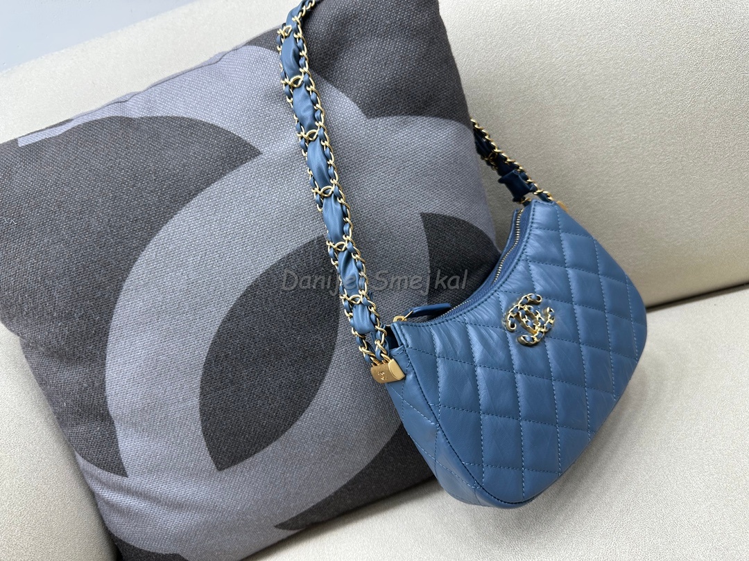 Chanel Hobo Handbag 23.5cm