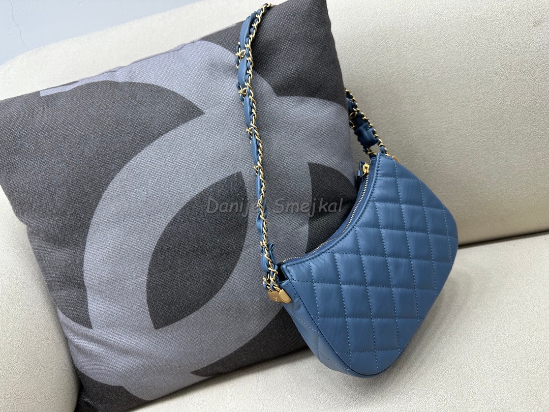 Chanel Hobo Handbag 23.5cm