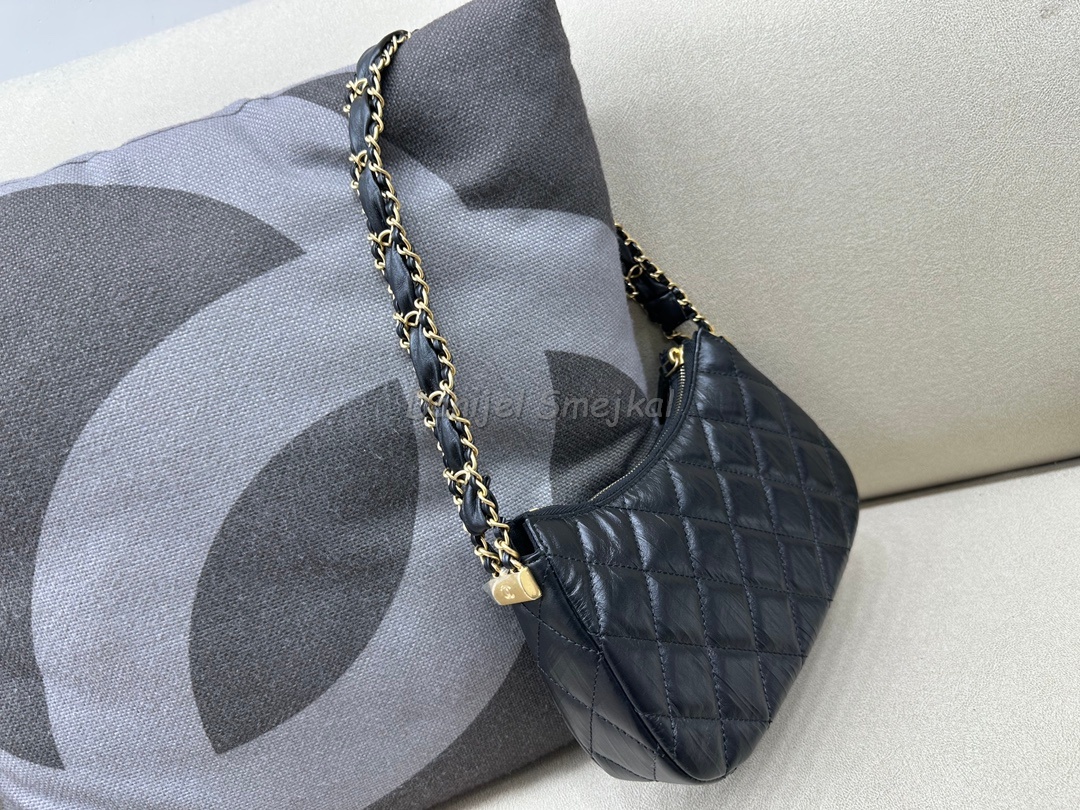 Chanel Hobo Handbag 23.5cm