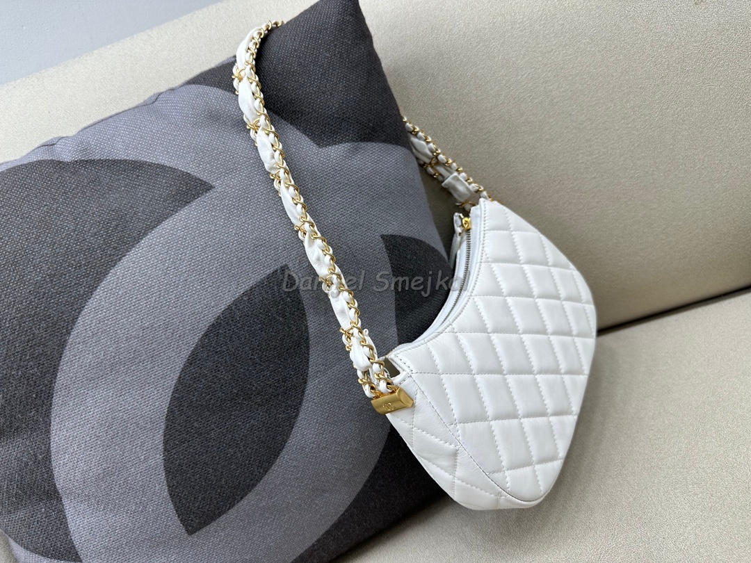 Chanel Hobo Handbag 23.5cm