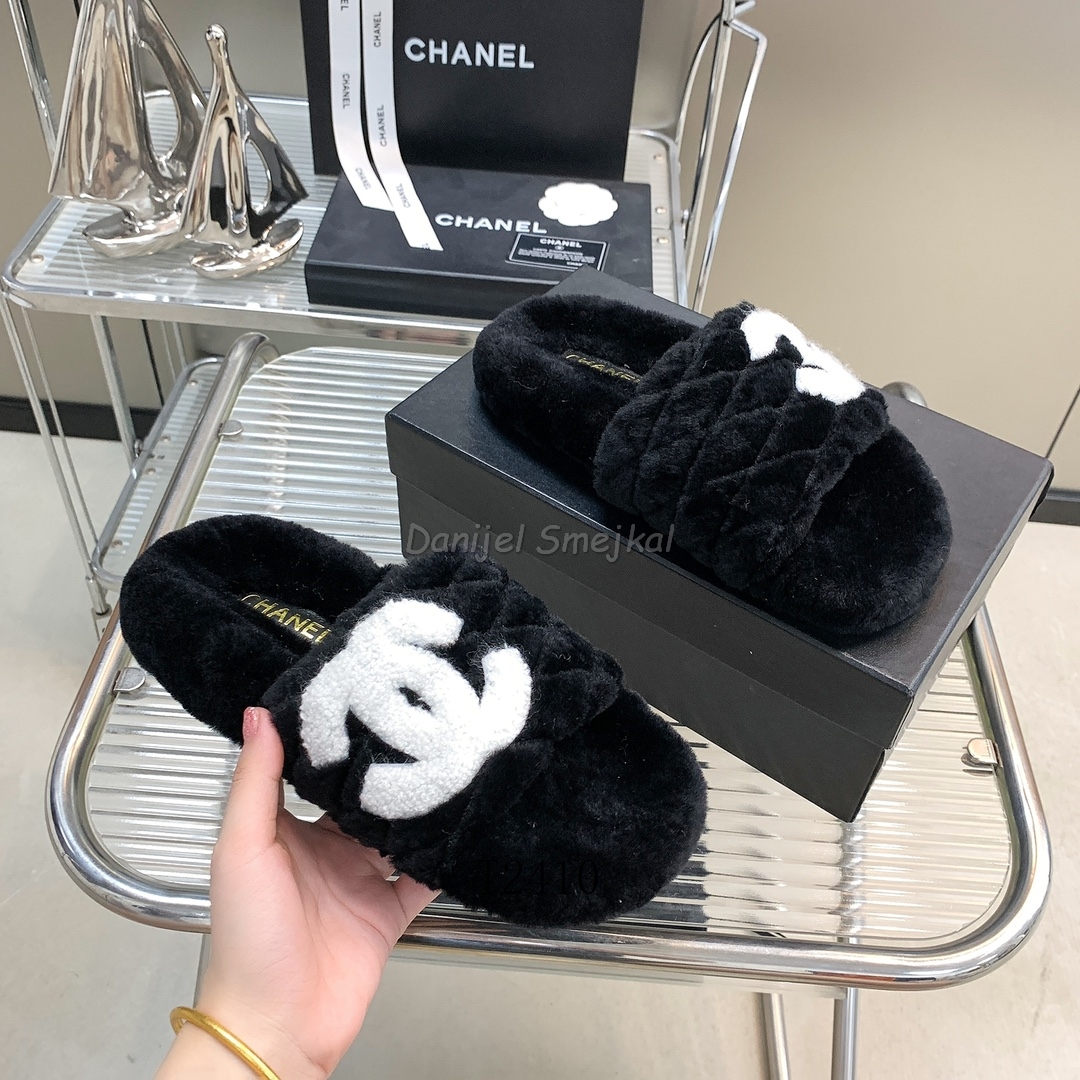 Chanel Slippers