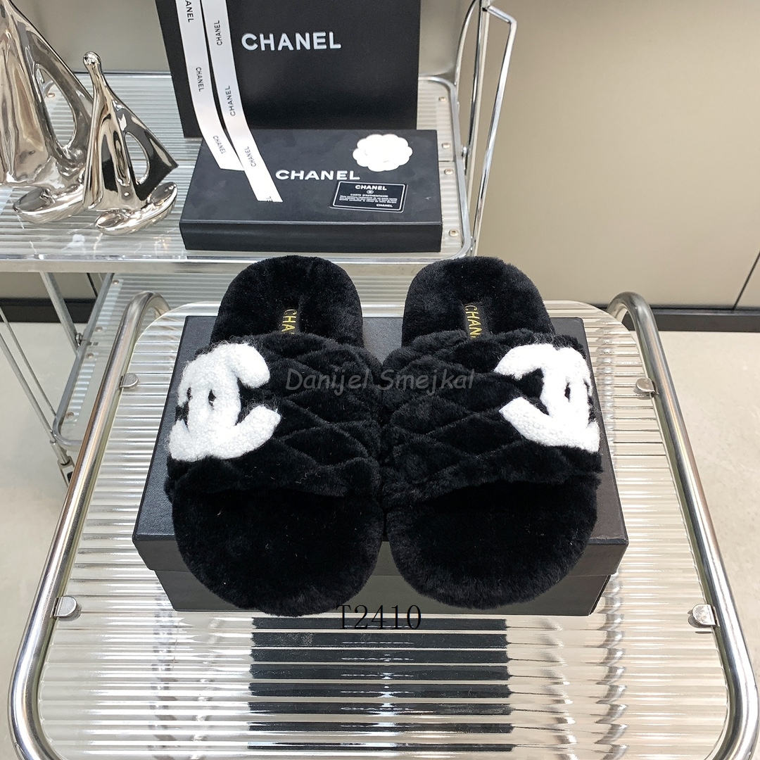 Chanel Slippers