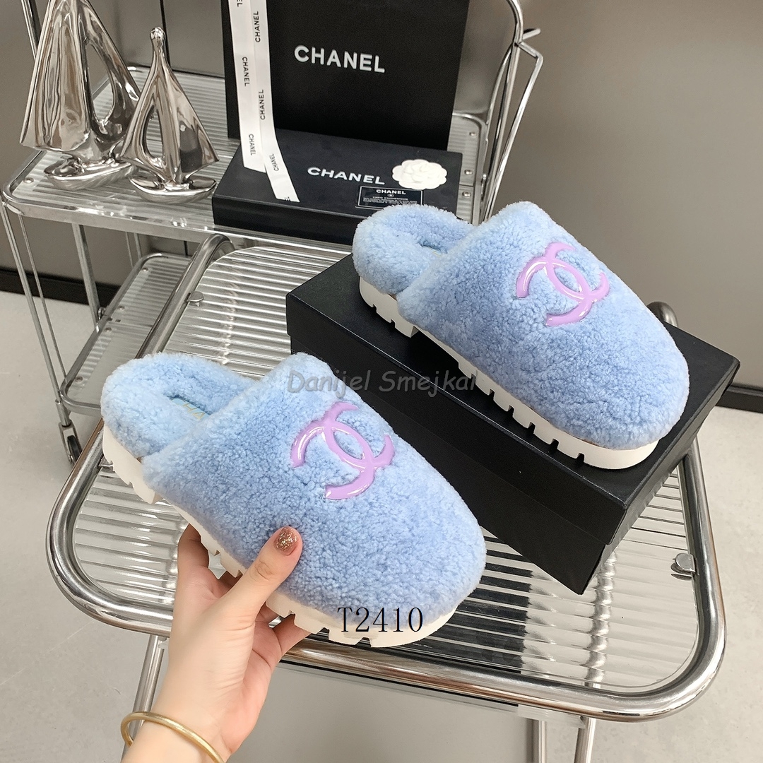 Chanel Slippers