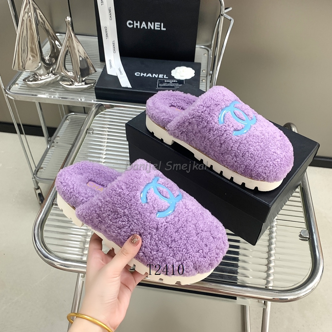 Chanel Slippers