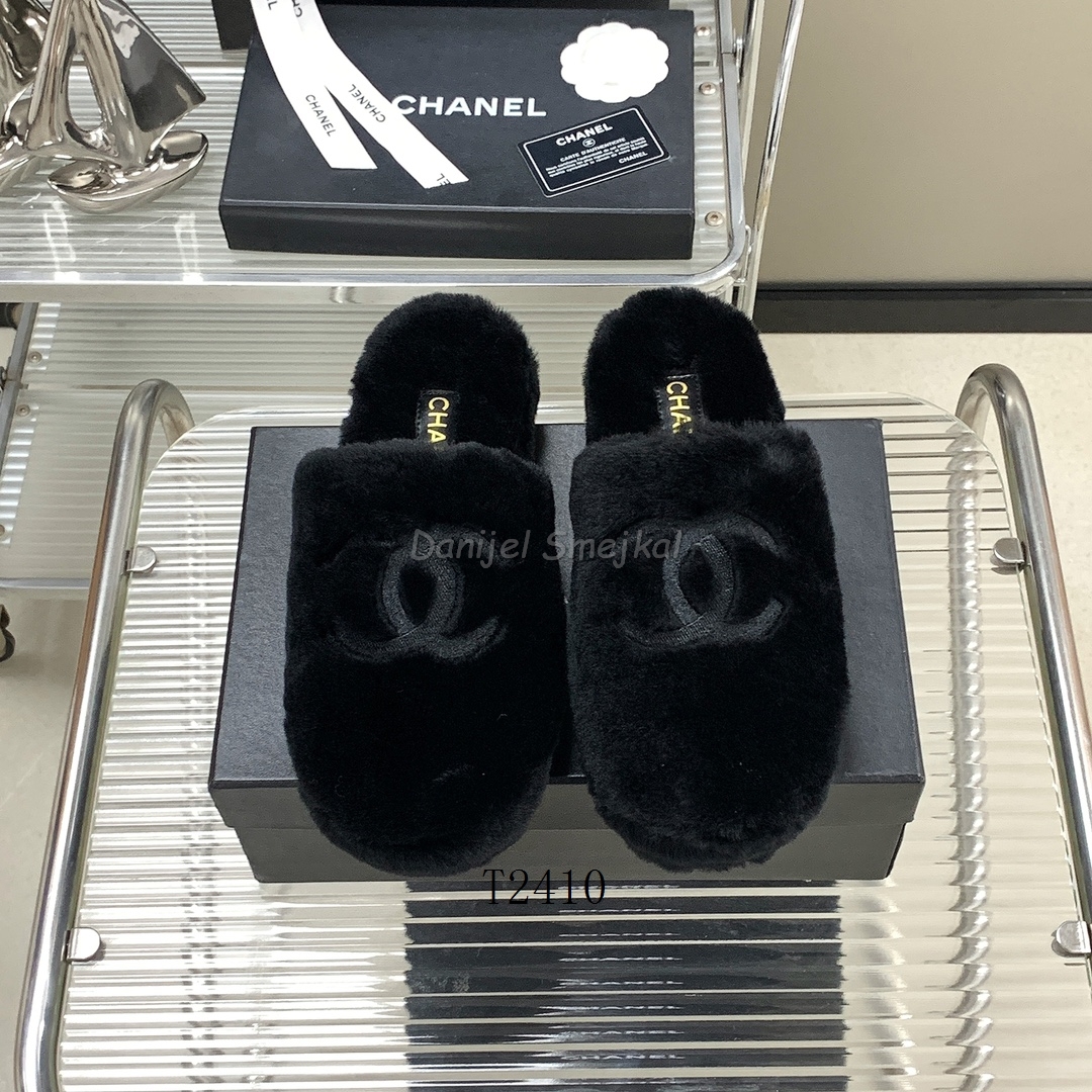 Chanel Slippers