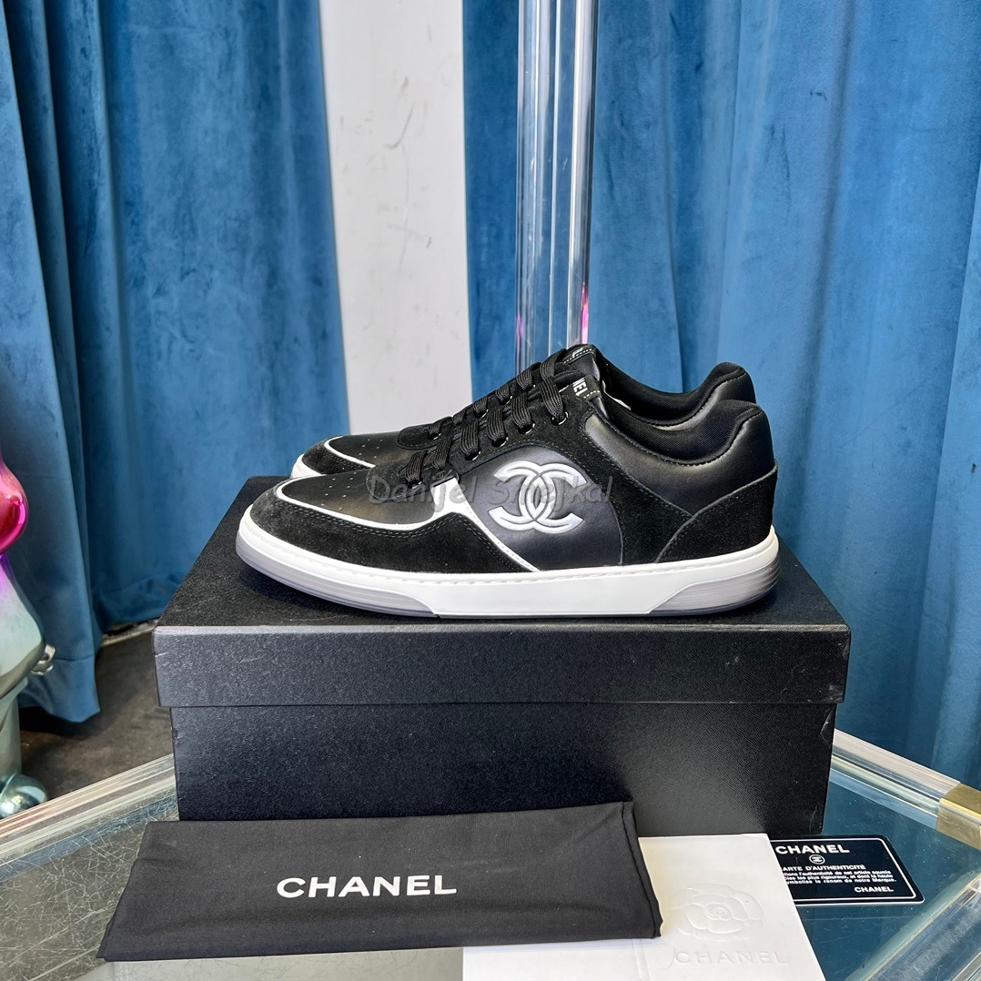 Chanel Sneaker