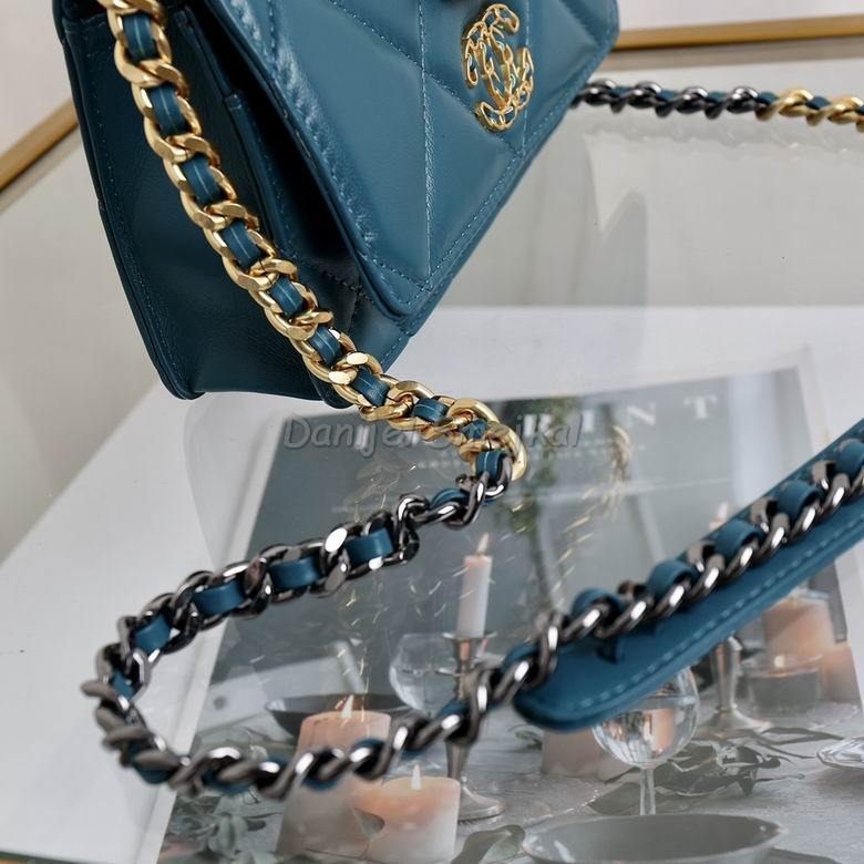 Chanel Wallets on Chain