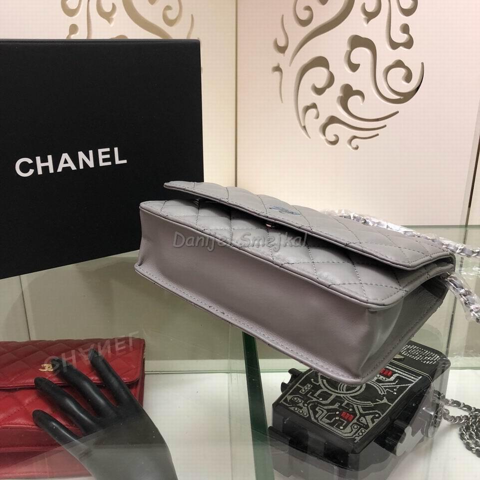 Chanel Wallets on Chain