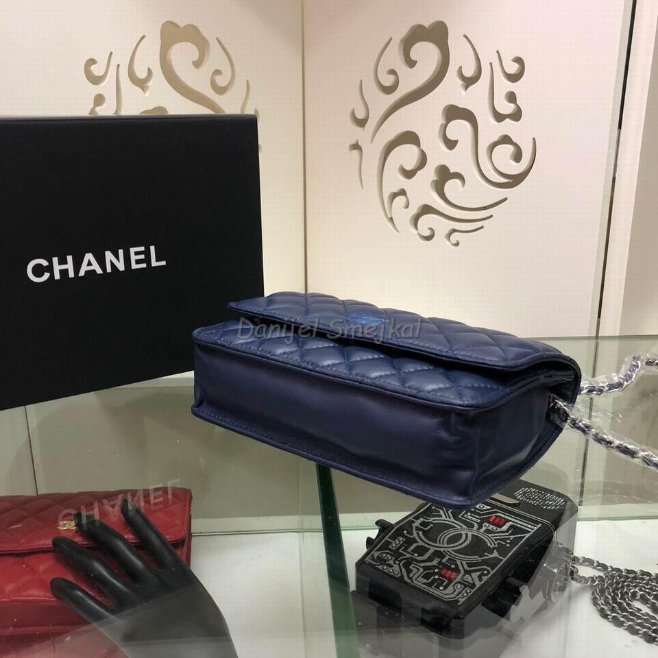 Chanel Wallets on Chain