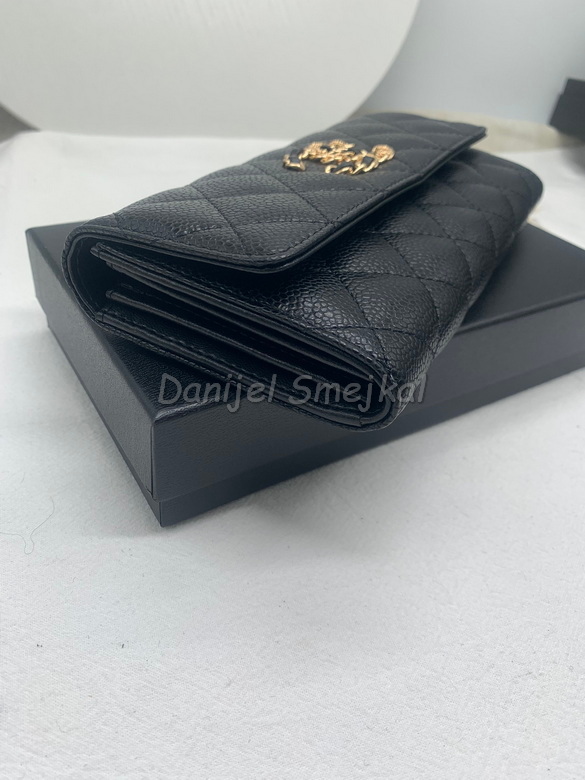 Chanel Zippy Wallet 19.5cm