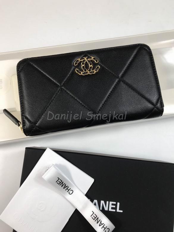 Chanel Zippy Wallet 19cm