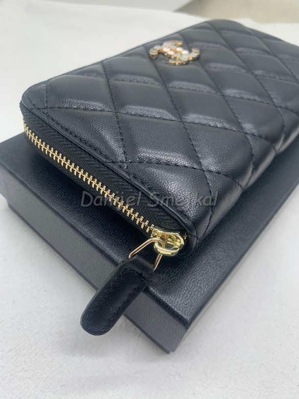 Chanel Zippy Wallet 19cm