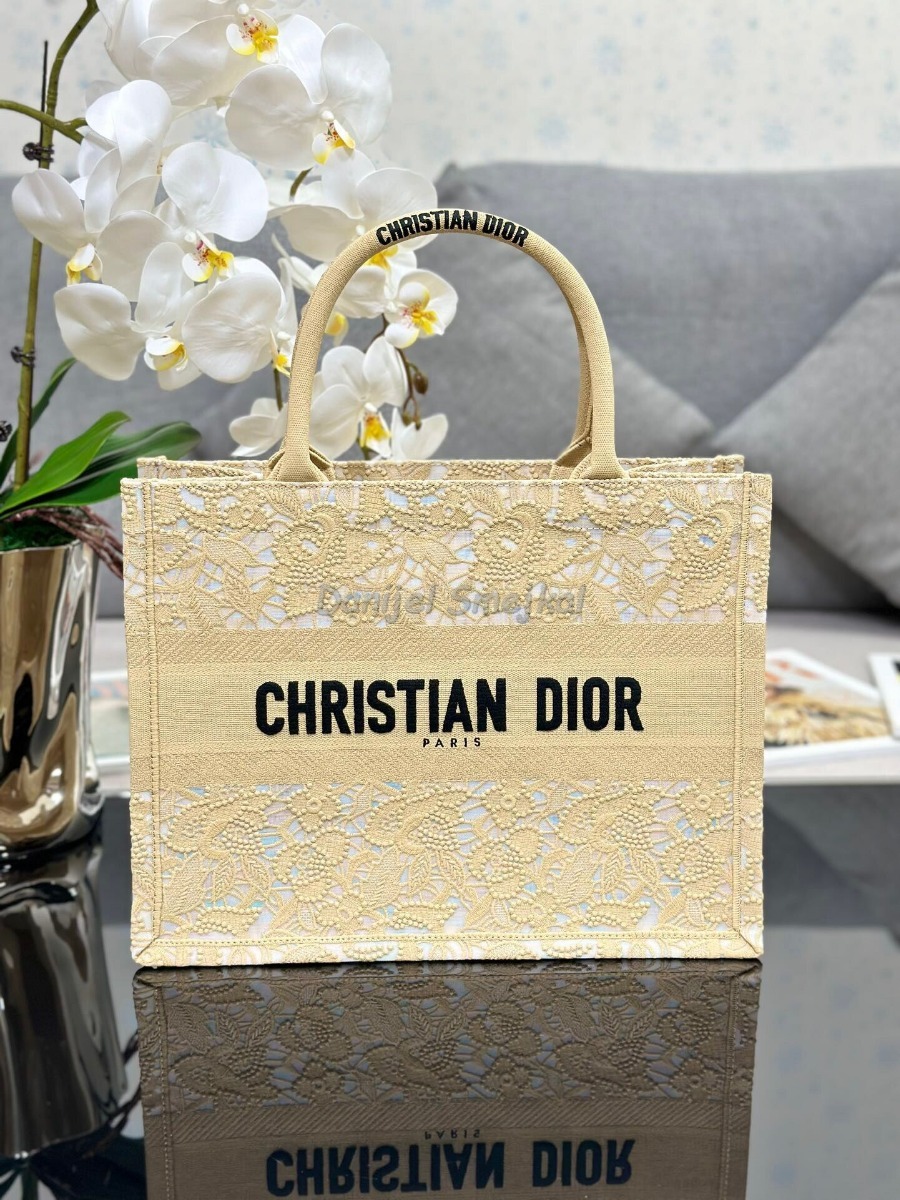 Christian Dior Medium Dior Book Tote 36cm