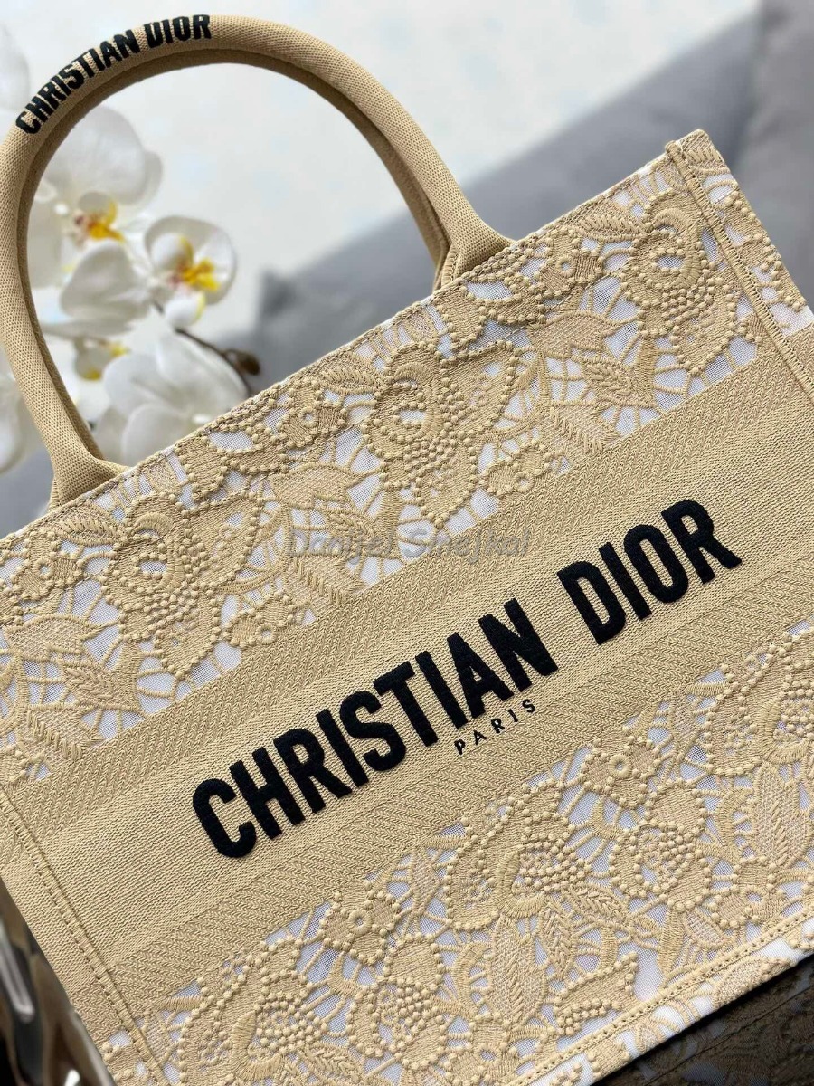 Christian Dior Medium Dior Book Tote 36cm