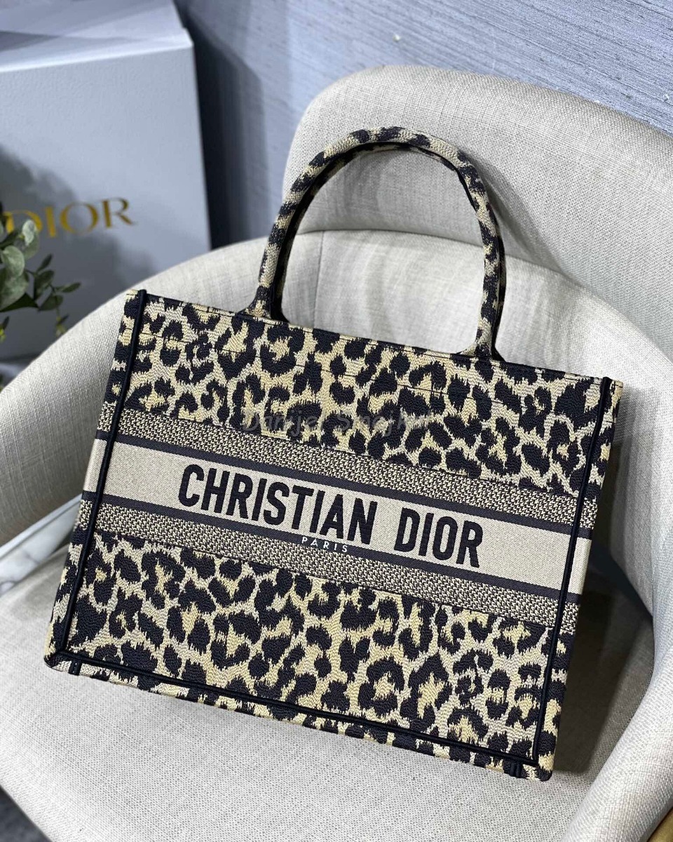 Christian Dior Medium Dior Book Tote 36cm