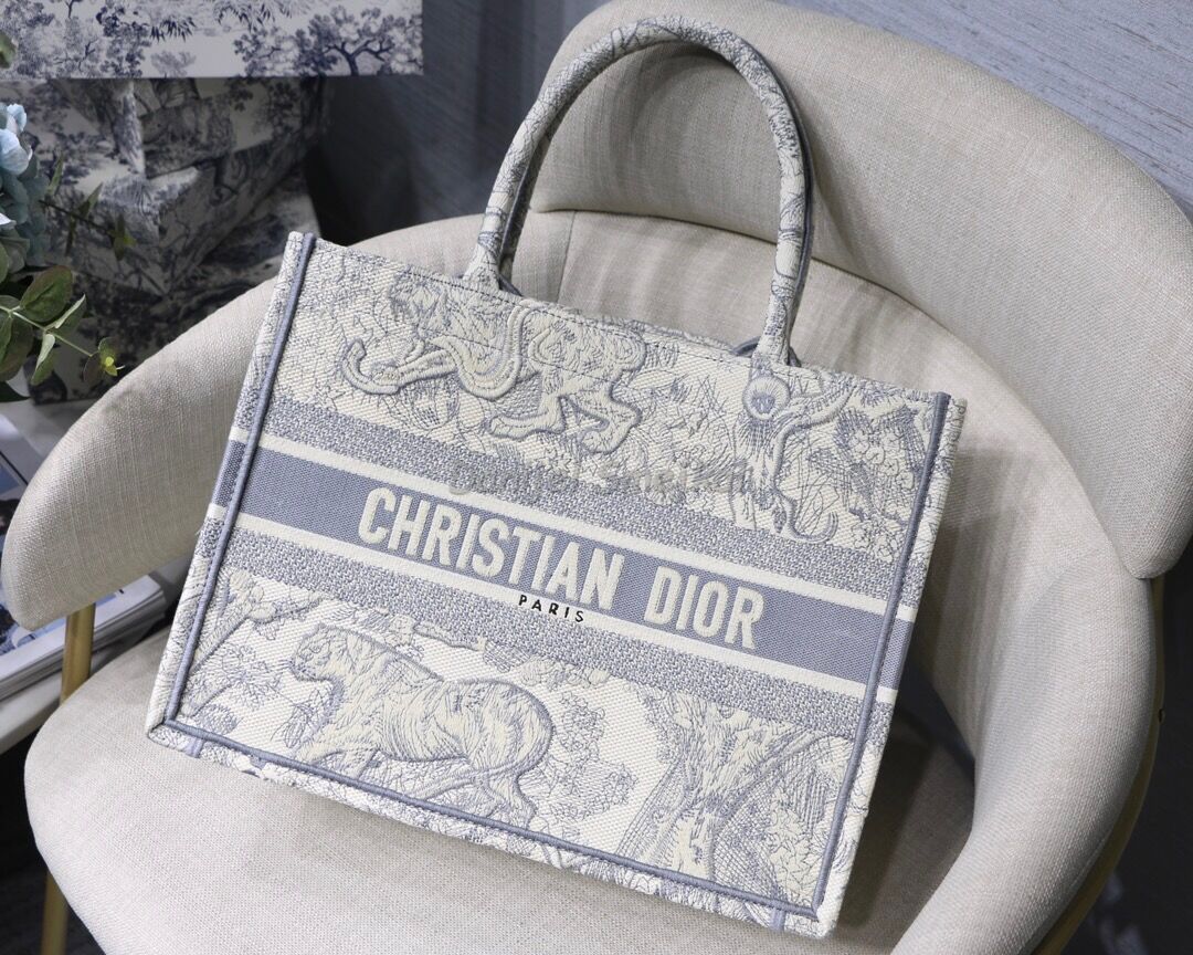 Christian Dior Medium Dior Book Tote 36cm