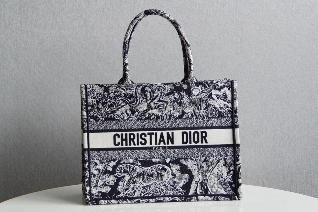 Christian Dior Medium Dior Book Tote 36cm