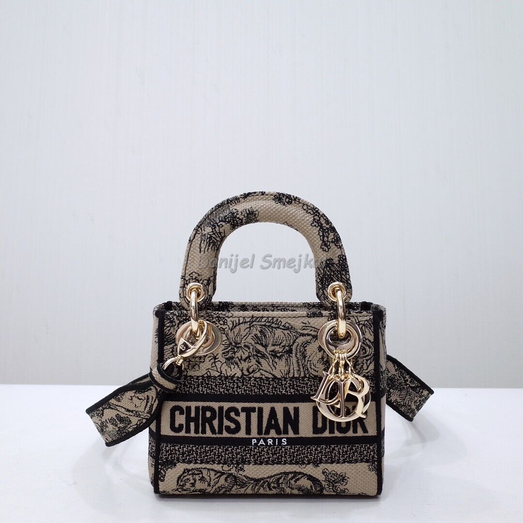 Christian Dior Mini D-Lite 17cm