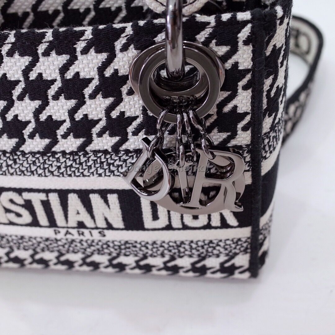 Christian Dior Mini D-Lite 17cm