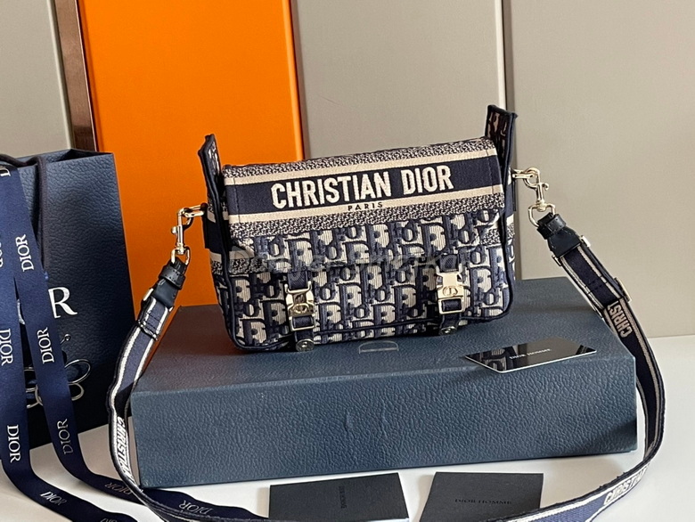 Christian Dior Single Shoulder 23cm