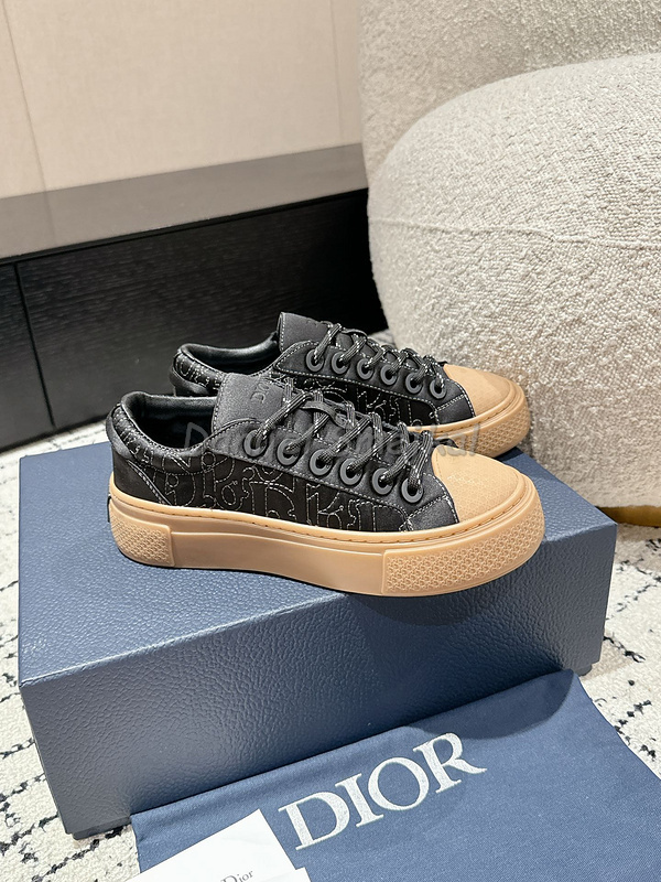 Dior Sneaker